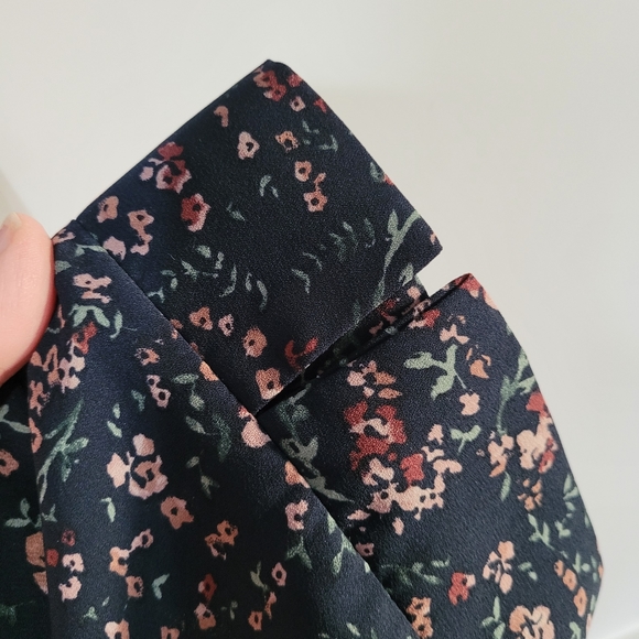 Ladies' 3/4 sleeve floral blouse Reitman's size XL - Picture 4 of 5